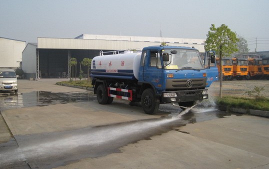 東風(fēng)153<a href=http://qmmq.net.cn/ssc target=_blank class=infotextkey>灑水車</a>測試圖片
