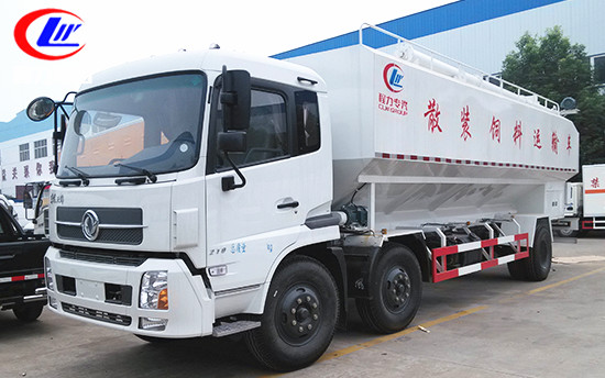 30立方東風天錦小三軸<a href=http://qmmq.net.cn/siliaoche/ target=_blank class=infotextkey>飼料車</a>